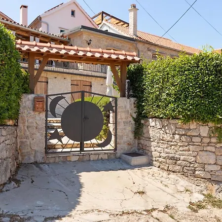 Villa Il Melograno Hvar With Pool & Bbq Vikendica Vrbanj